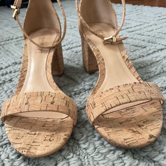 SCHUTZ Cork Heeled Sandal Worn Once 8 - Picture 3 of 6
